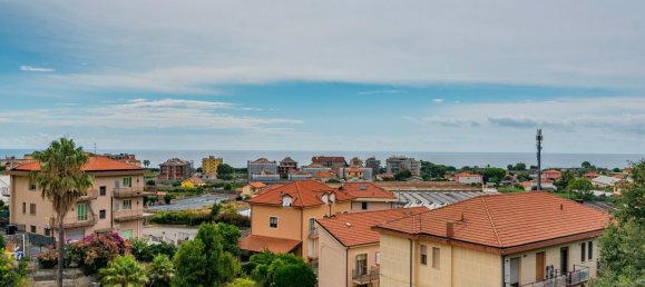 1 bedroom Apartment in Ceriale, Italy No. 271369 17