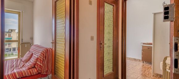 1 bedroom Apartment in Ceriale, Italy No. 271369 8