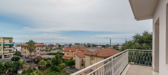 1 bedroom Apartment in Ceriale, Italy No. 271369 18