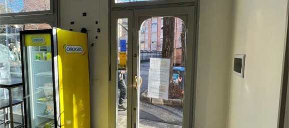 85m² Commercial property in Carpi, Italy No. 147395 10