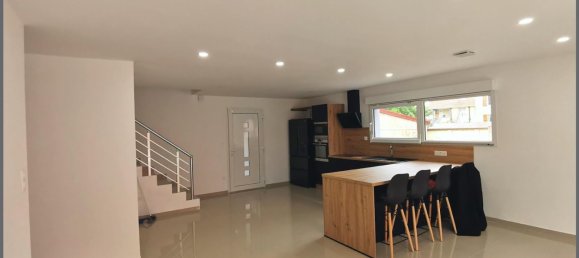 Дом с 3 спальнями в Бельфор, Франция № 260947 6