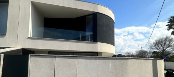 3 chambres Maison à Madalena, Portugal No. 136237 17