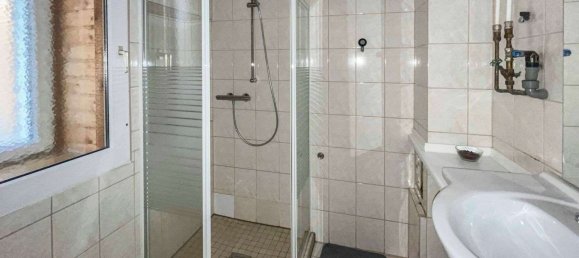 Bâtiment à Saalekreis, Germany 150m² No. 314909 11