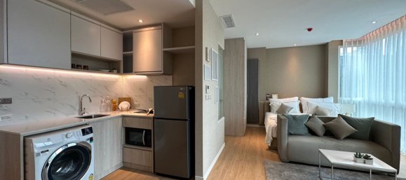 Studio in the Condo in Nai Yang, Thailand No. 8434 16