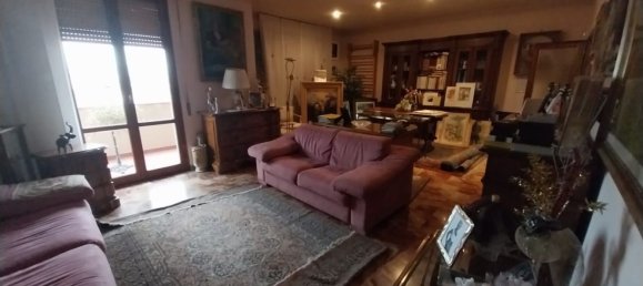 5 Schlafzimmer Wohnung in Prato, Italy, Nr. 345141 4