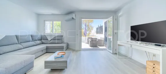 3 bedrooms Townhouse in Marbella, Spain No. 182198 11