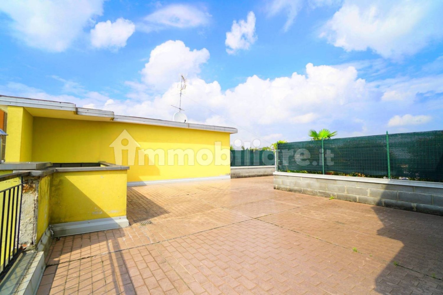 2 bedrooms Apartment in Cologno Monzese, Italy No. 397867