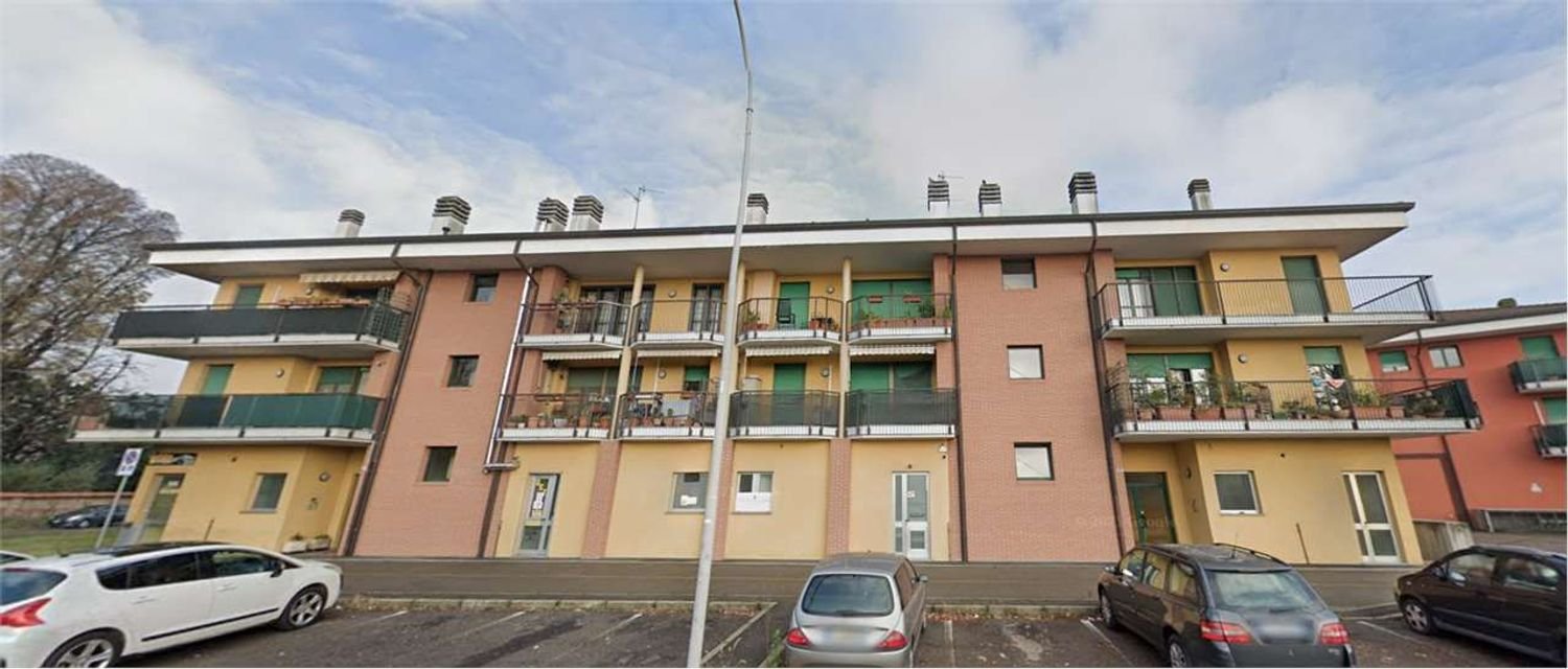 Apartamento de 3 habitaciónes en Casorezzo, Italy No. 284673