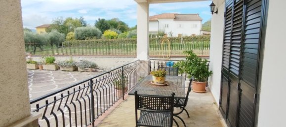 5 bedrooms House in San Vittore del Lazio, Italy No. 229100 25