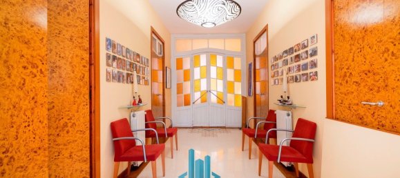 5 غرف نوم منزل في Torrent, Spain رقم 25466 25