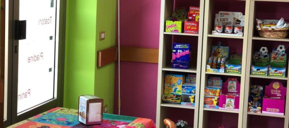 80m² Commercial property in Veneto, Italy No. 64904 6