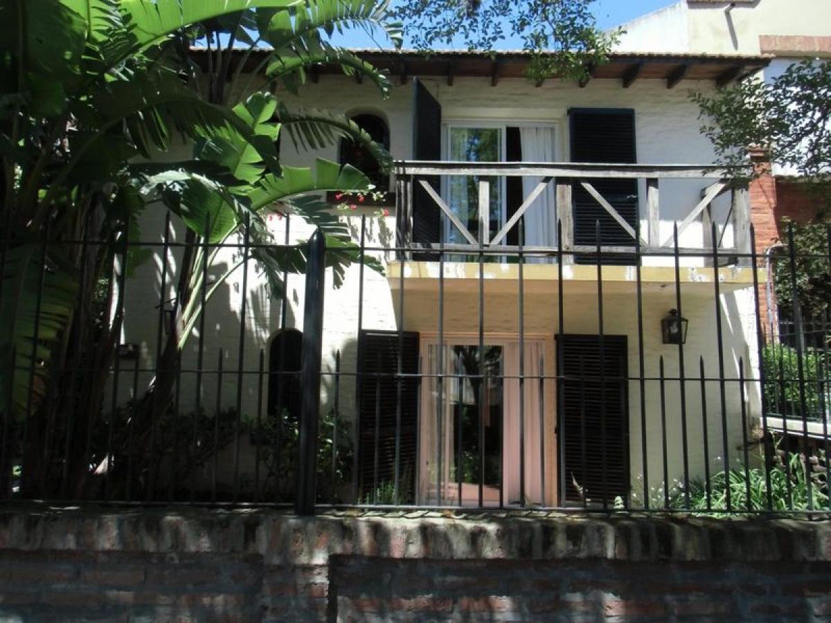 3 bedrooms House in Tigre, Argentina No. 81677