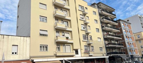 Apartamento de 2 divisões em Latina, Italy N.º 230362 3