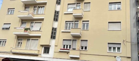 Apartamento de 2 divisões em Latina, Italy N.º 230362 2