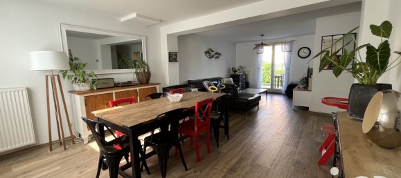 4 bedrooms House in Montevrain, France No. 317878 2