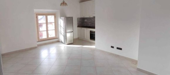 Квартира с 3 комнатами в Гави, Италия № 144286 2