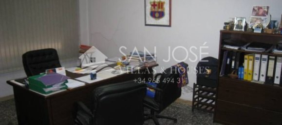 Коммерческая недвижимость 270м² в Новельда, Испания № 93387 4