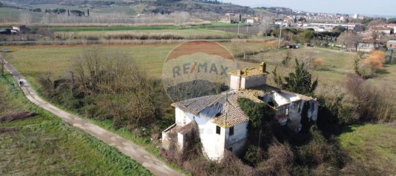 18 rooms House in Empoli, Italy No. 146279 8