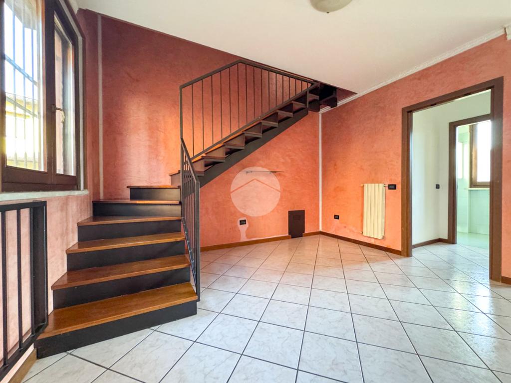 2 غرف نوم شقة في Montichiari, Italy رقم 268800