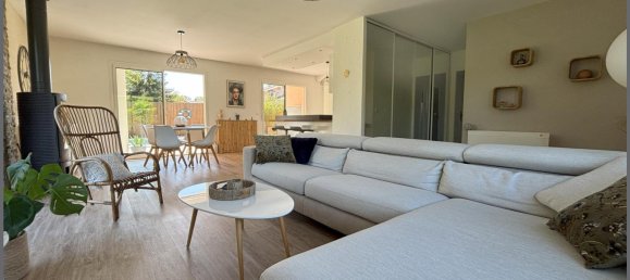 Casa de 4 dormitorios en Martillac, France No. 347679 3