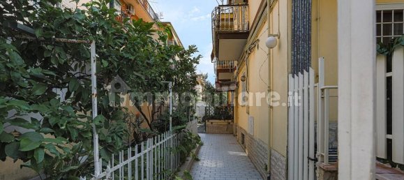 3 bedrooms Apartment in Rome, Italy No. 349106 6