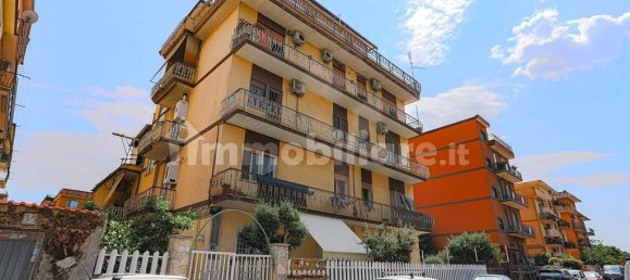 3 bedrooms Apartment in Rome, Italy No. 349106 5