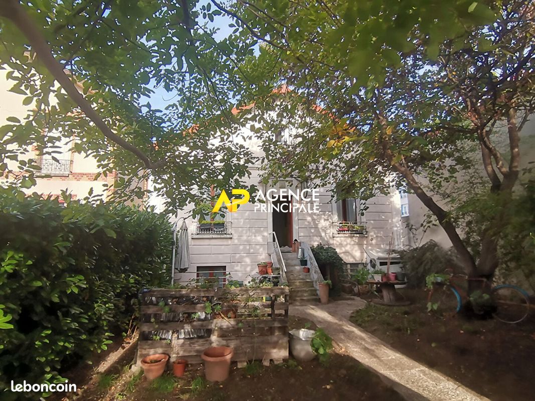 2 chambres Maison à Bezons, France No. 189330