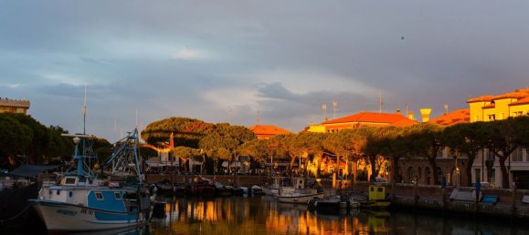 Edifício em Caorle, Italy 800 m² N.º 314310 3