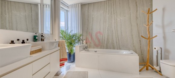 5 bedrooms Penthouse in Vila Nova de Gaia, Portugal No. 342495 16