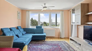 3غرفة شقة في Liesing, Austria رقم 129942