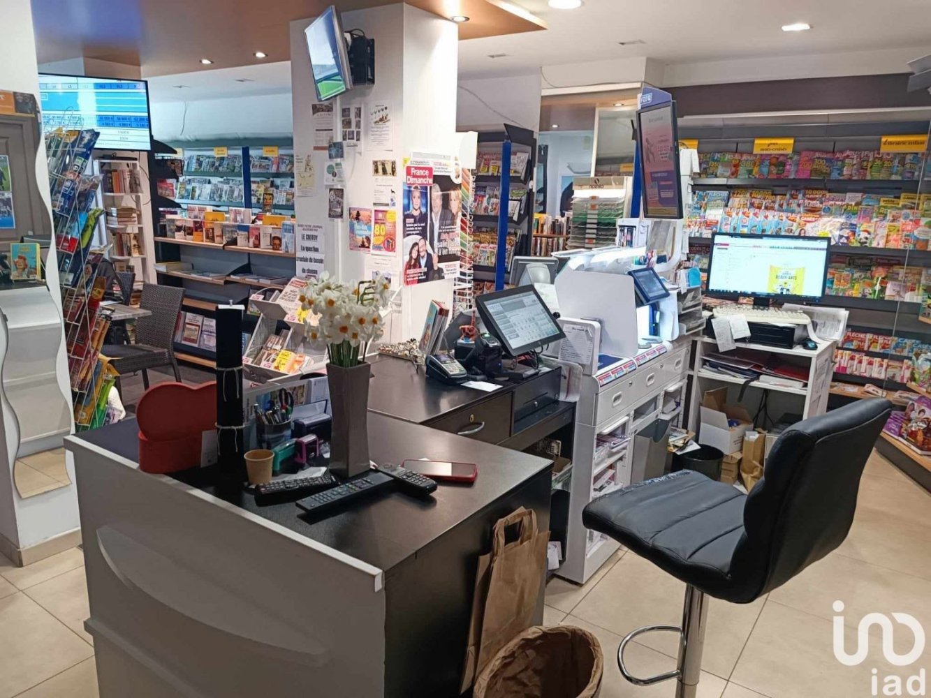 Gewerbliche Immobilie in Friville-Escarbotin, France 88m², Nr. 74666