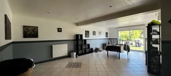 5 chambres Maison à Ambillou, France No. 93971 4