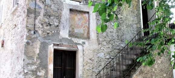 7 rooms House in Sondrio, Italy No. 170447 4