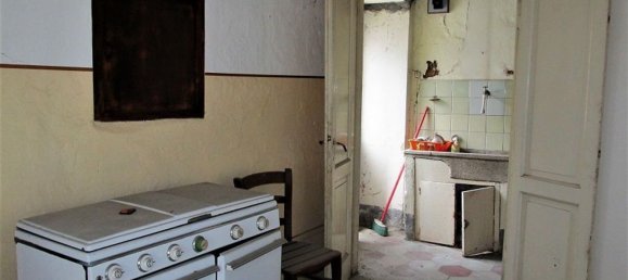 7 rooms House in Sondrio, Italy No. 170447 8