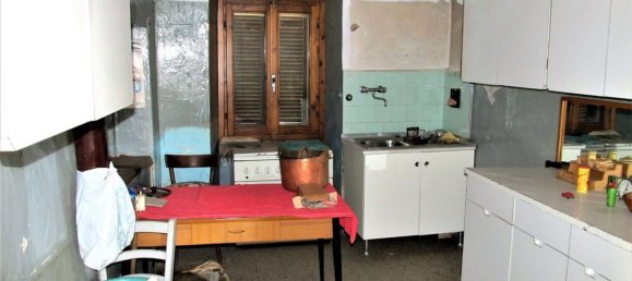 7 rooms House in Sondrio, Italy No. 170447 6