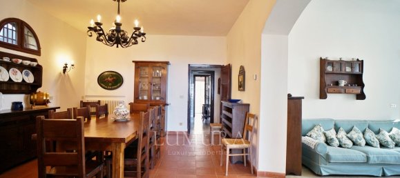 6 bedrooms Villa in Massarosa, Italy No. 235038 23