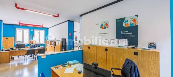 Apartamento de 4 dormitorios en Ponte San Pietro, Italy No. 288105 7