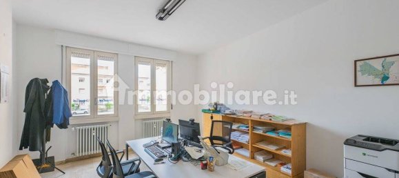 Apartamento de 4 dormitorios en Ponte San Pietro, Italy No. 288105 25