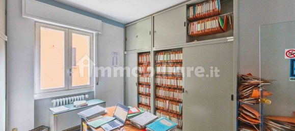 Apartamento de 4 dormitorios en Ponte San Pietro, Italy No. 288105 23