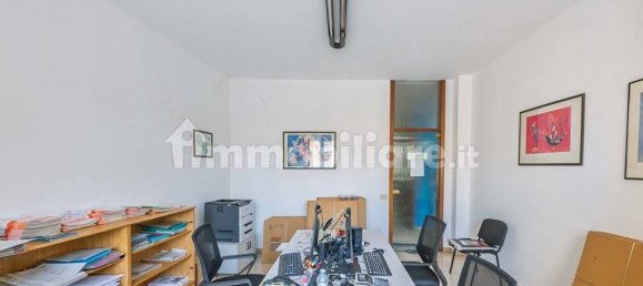 Apartamento de 4 dormitorios en Ponte San Pietro, Italy No. 288105 27