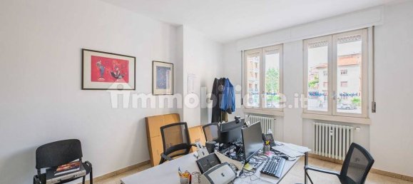 Apartamento de 4 dormitorios en Ponte San Pietro, Italy No. 288105 26