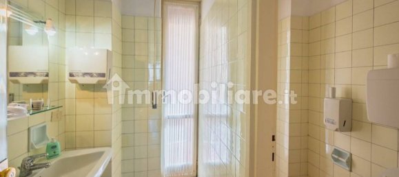 Apartamento de 4 dormitorios en Ponte San Pietro, Italy No. 288105 29
