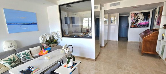 2 bedrooms Apartment in Mandelieu-la-Napoule, France No. 354845 4