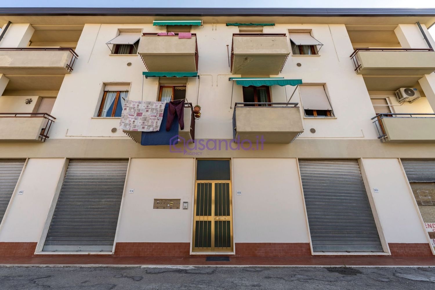 4 bedrooms Apartment in Fucecchio, Italy No. 335452