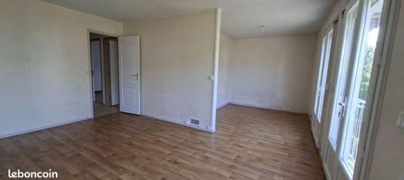 Casa T3 em Evreux, France N.º 360027 11