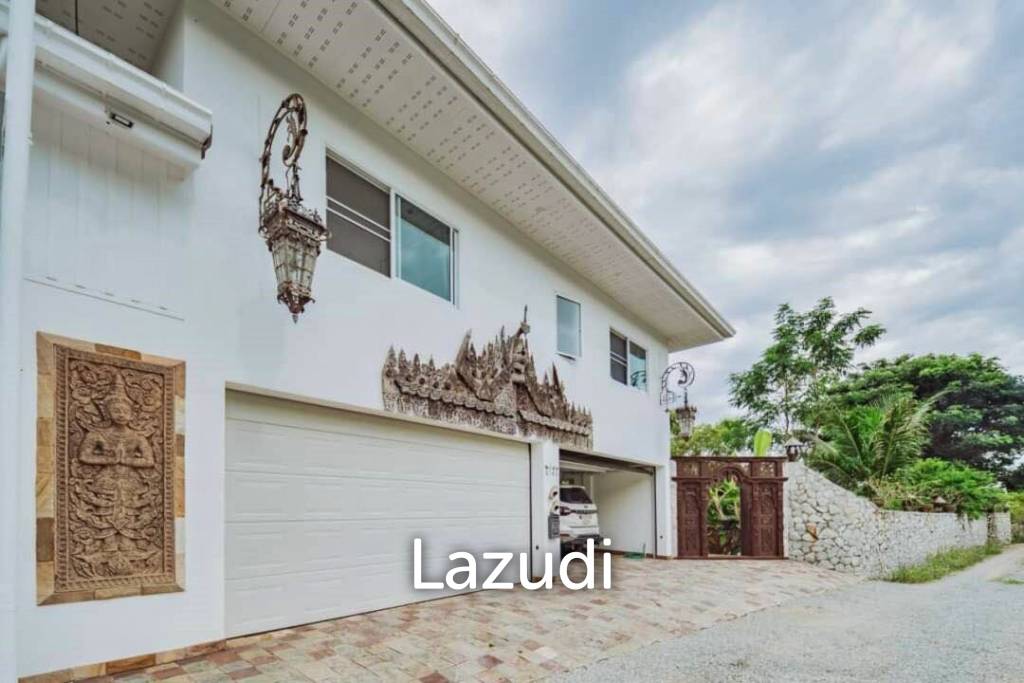 8 bedrooms Cafe / restaurant in Pattaya, Thailand No. 15545