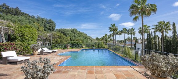 5 bedrooms Villa in Cadiz, Spain No. 133961 6