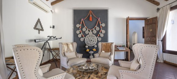 5 bedrooms Villa in Cadiz, Spain No. 133961 14