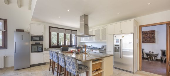 5 bedrooms Villa in Cadiz, Spain No. 133961 15