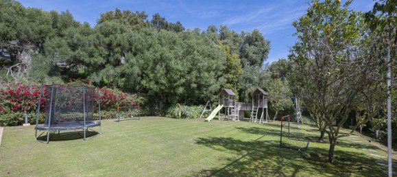 5 bedrooms Villa in Cadiz, Spain No. 133961 2